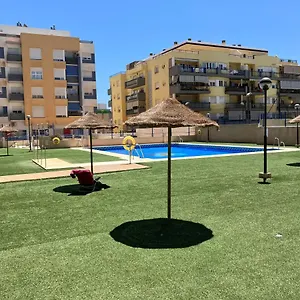 apartamento-en-fuengirola-con-piscina-y-parking.1costadelsol.com/